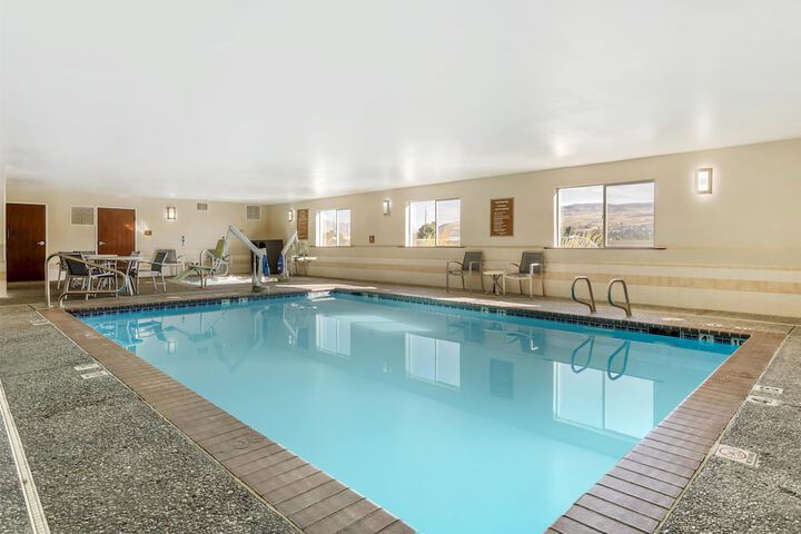 Pool 29 of 43