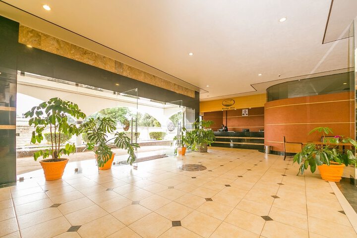 Hotel Interior 9 of 194