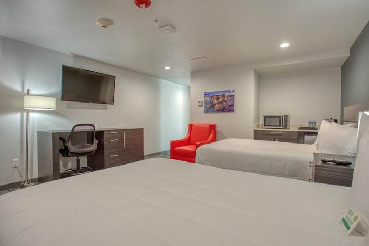 Room 14 of 38