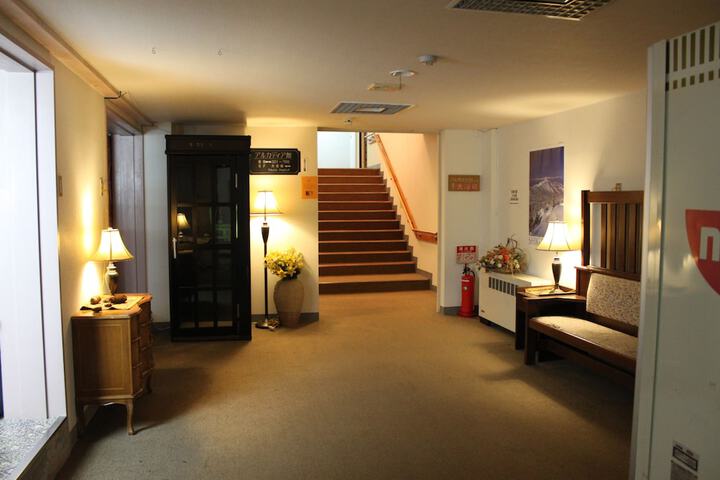 Hotel Interior 10 of 18