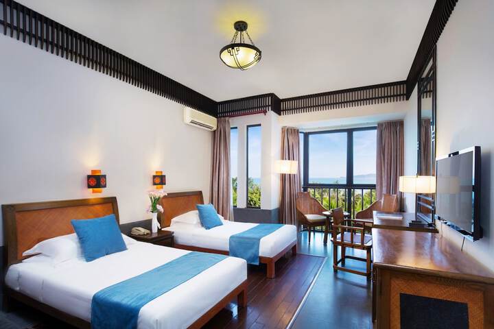 Room 5 of 21