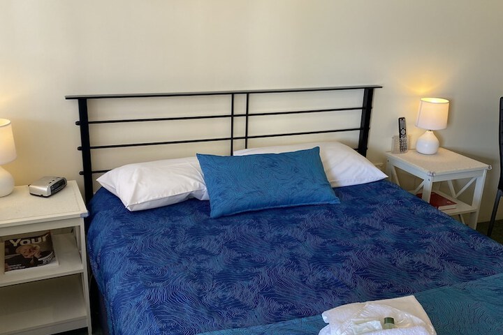 Room 15 of 48