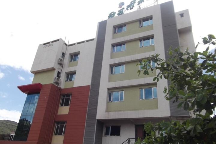 Hotel 3 of 6