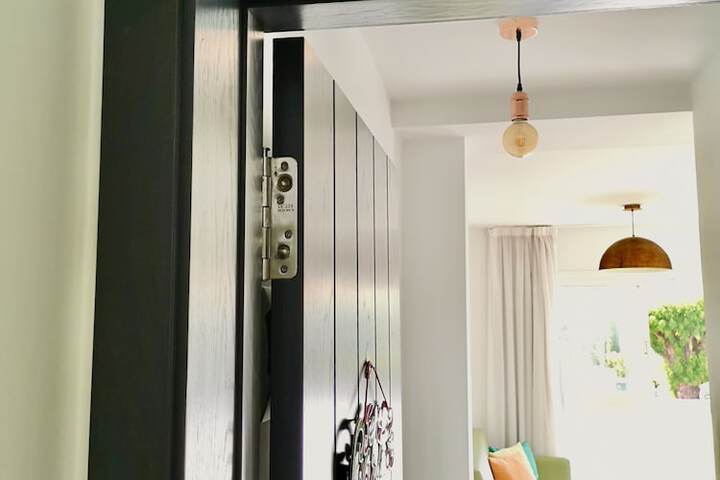 Room 26 of 95