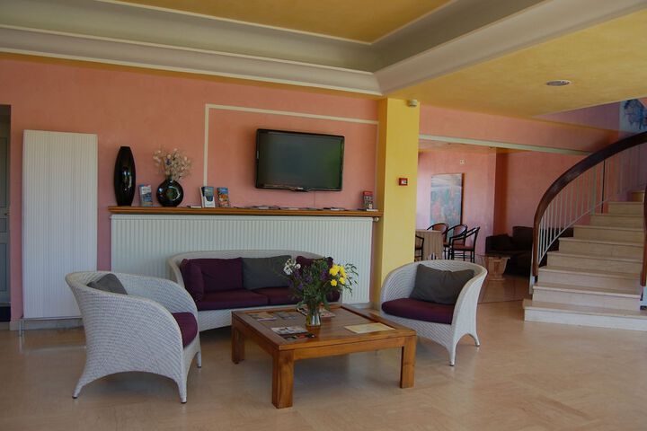 Lobby Photos