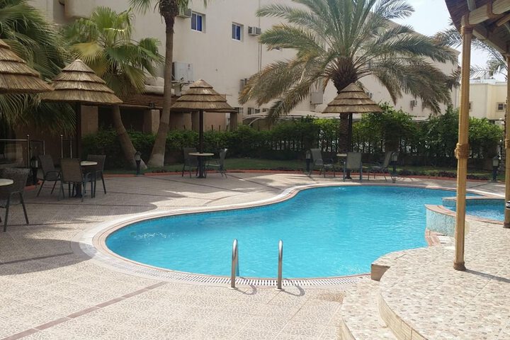 Pool 42 of 60
