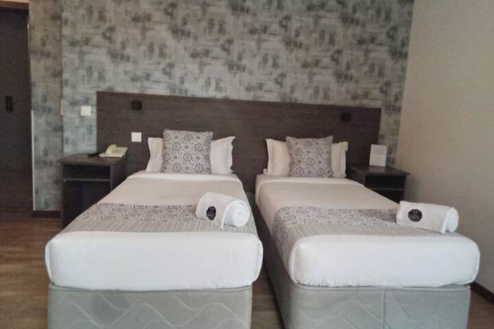 Room 7 of 47