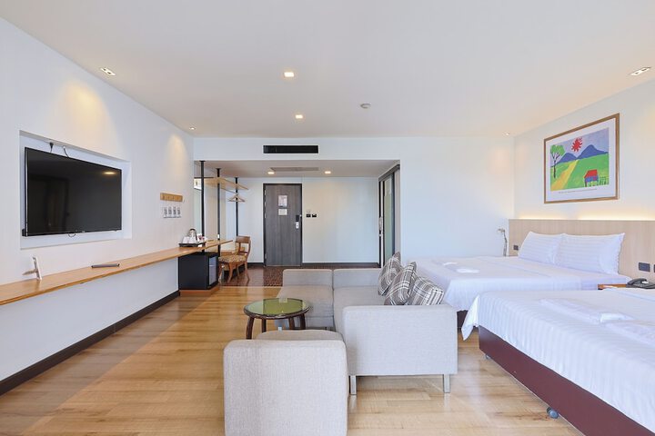 Room 27 of 140