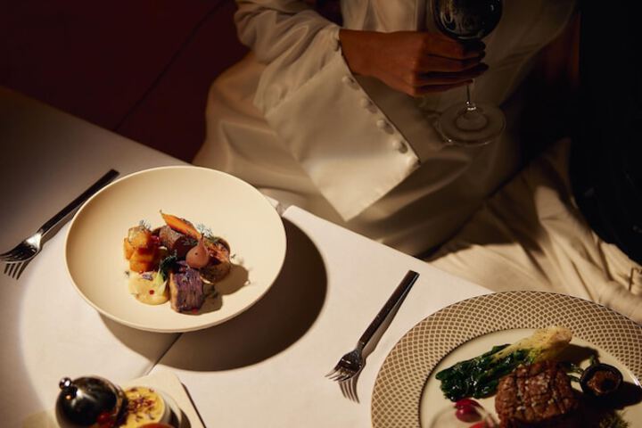Dining 168 of 208
