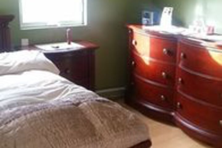 Room 13 of 34
