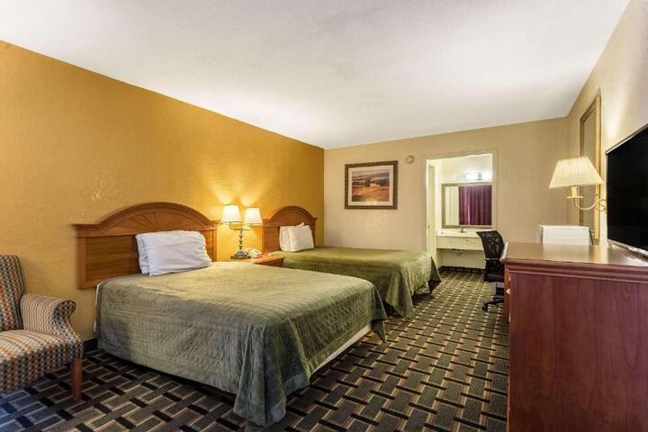Double Bed (6 of 17)
