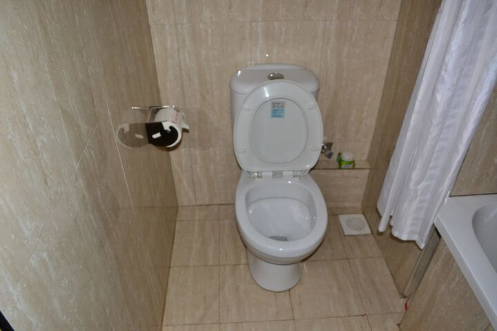 Room 7 of 15
