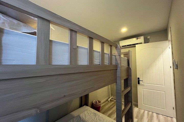 Room 26 of 50