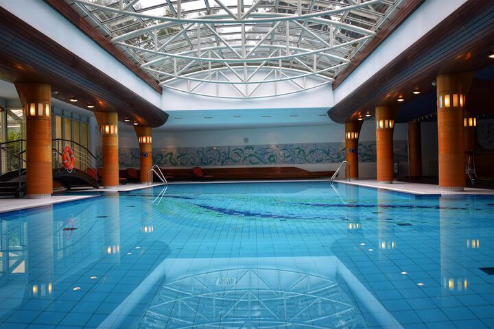 Pool 62 of 157