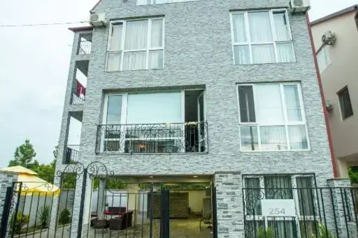 Hotel De Javu
