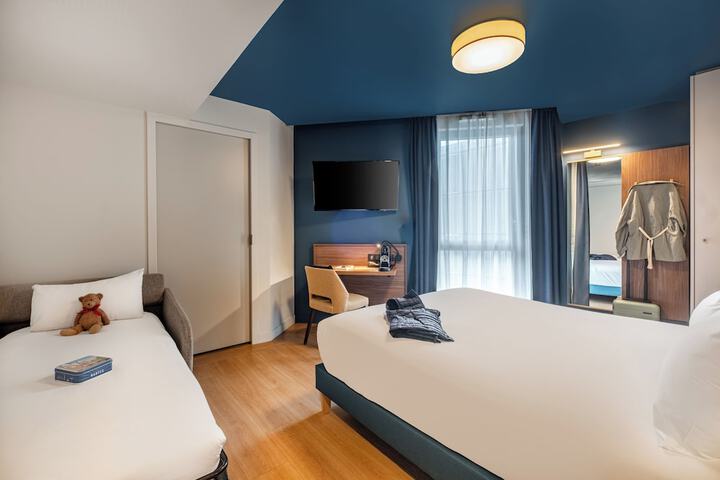 Room 29 of 67