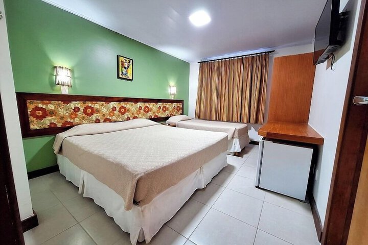 Room 5 of 13