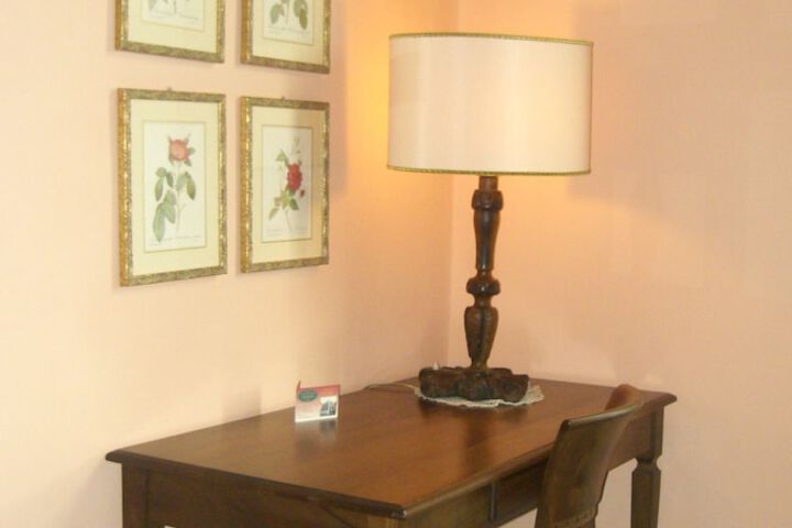 Room 12 of 13