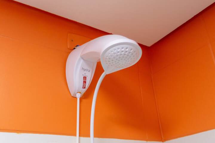 Room 25 of 36