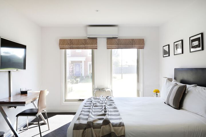 Room 9 of 70