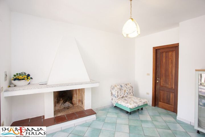 Room 15 of 21