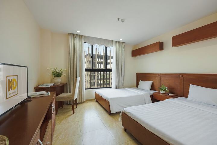 Room 14 of 42