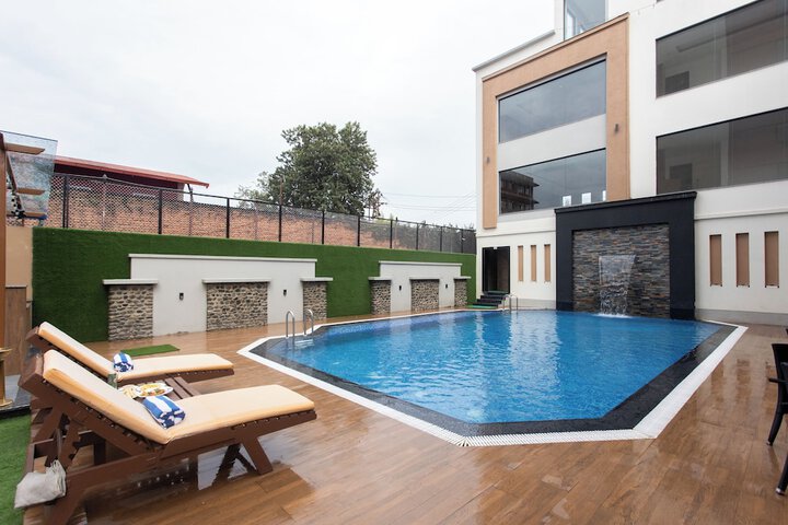 Pool Photo