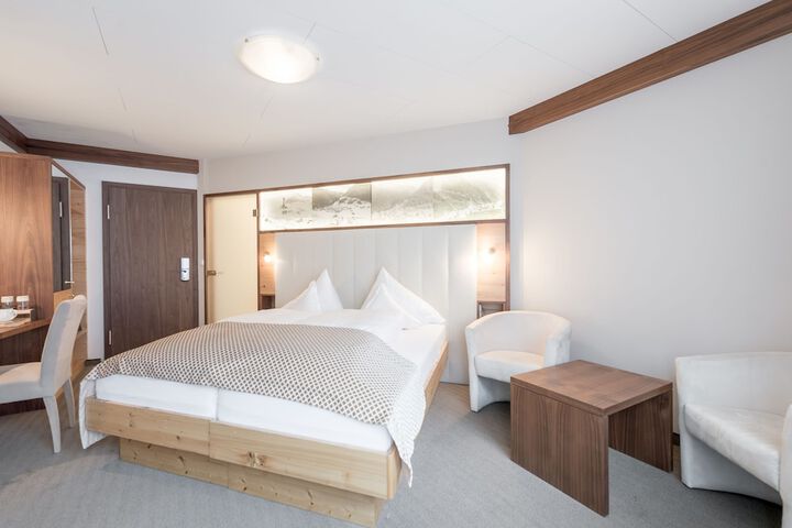 Room 38 of 117