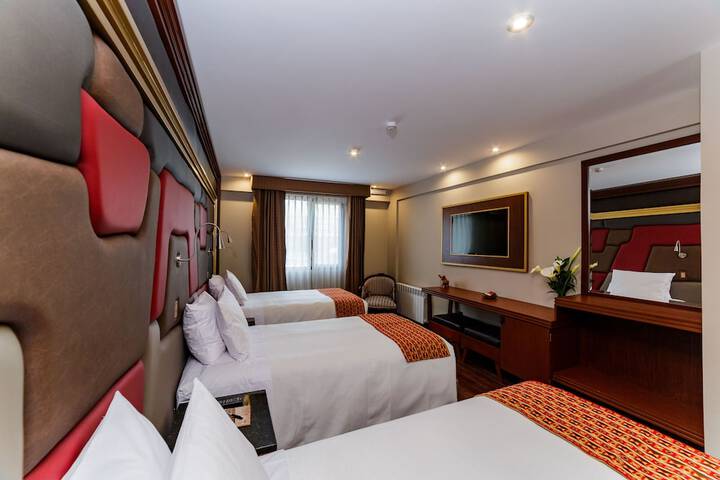 Room 6 of 46