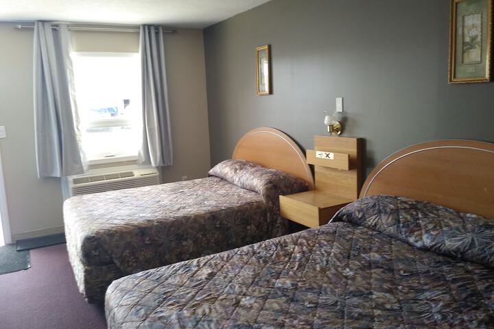 Room 2 of 19