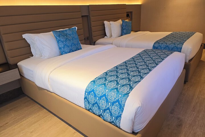 Room 21 of 45