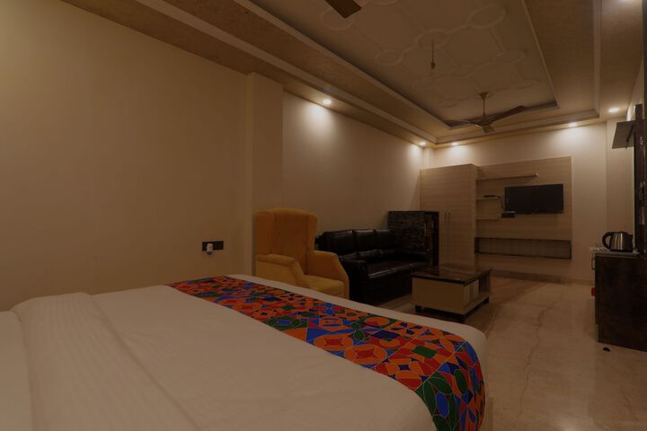 Room 20 of 38