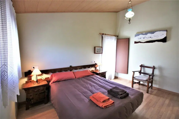 Room 3 of 21
