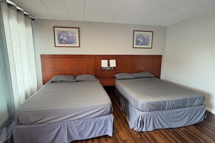Room 17 of 61
