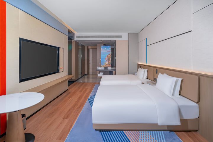 Room 9 of 41