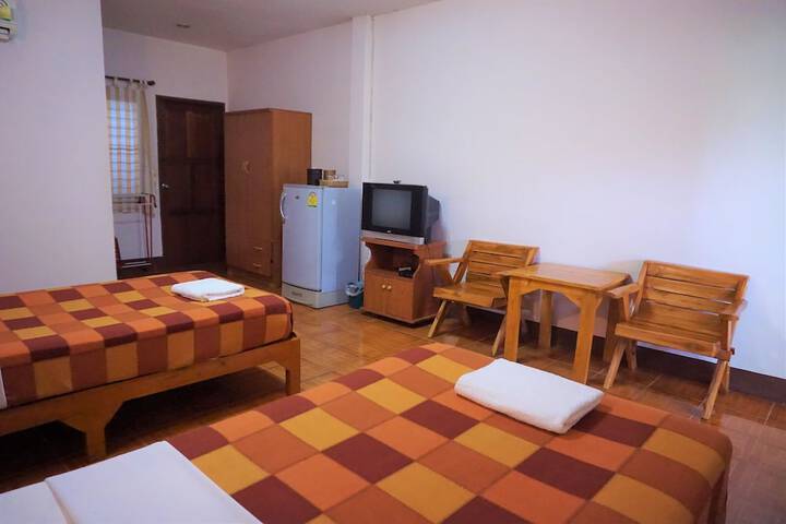 Room 25 of 68