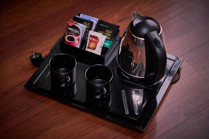 Breakfast/Coffee Service 15 of 37