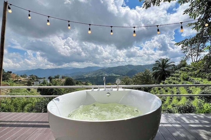Bella Lunar Villa