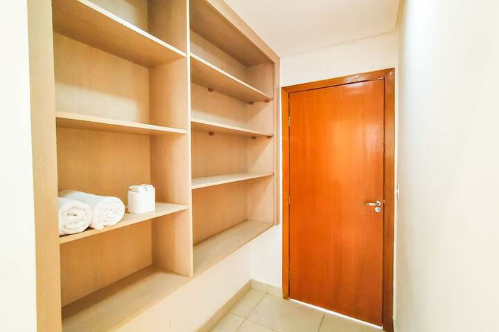 Room 13 of 145