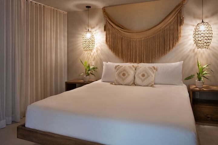 Room 20 of 114