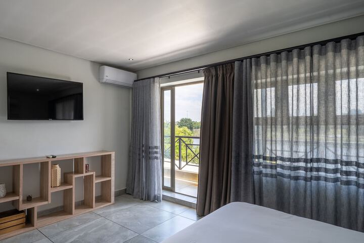 Room 46 of 129