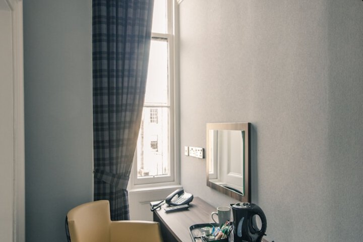Room 37 of 67