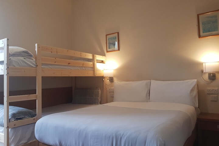 Room 20 of 62