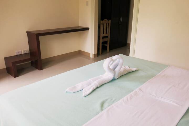 Room 5 of 26