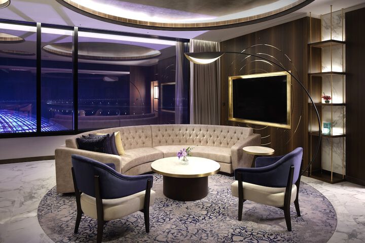 Room 94 of 203