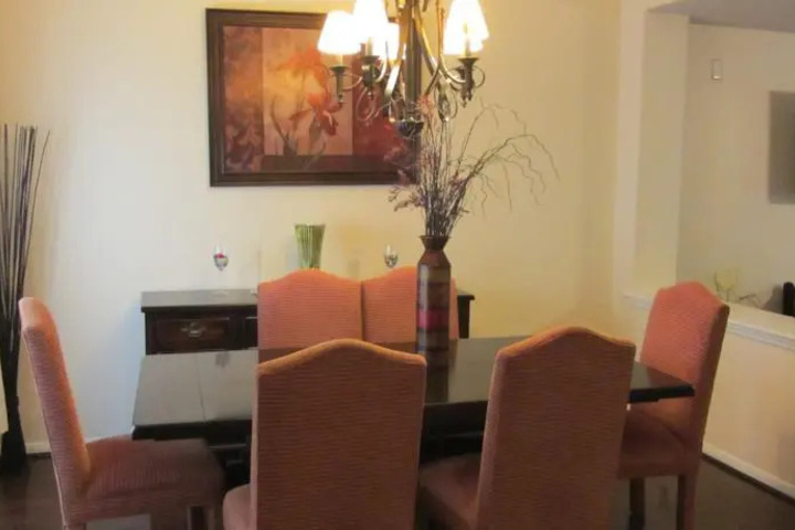Image of Relaxing 4 Bedroom Home