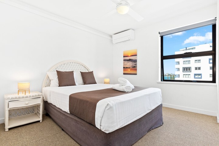 Room 25 of 143