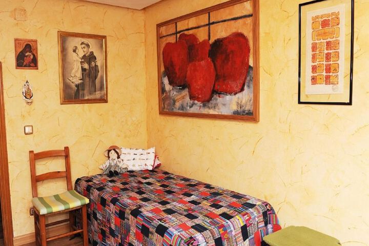 Room 6 of 40