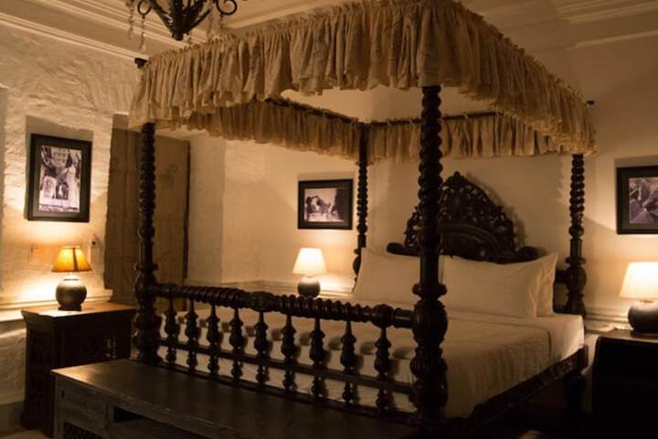 Room 10 of 57