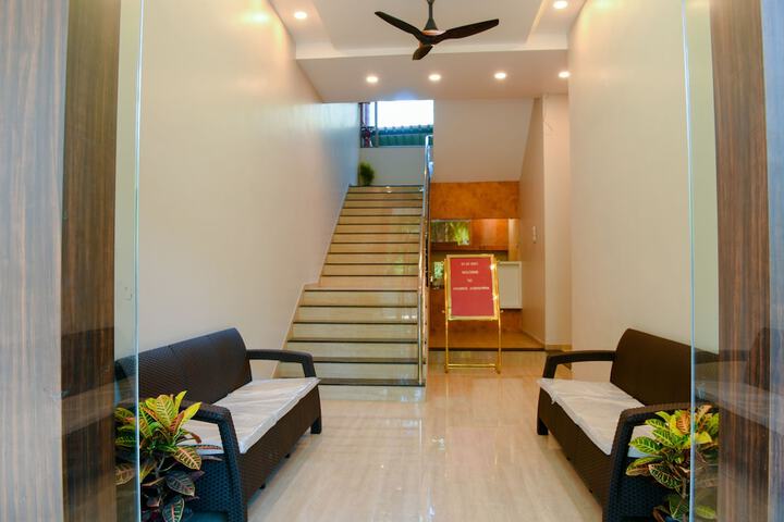 Hotel Interior 3 of 34